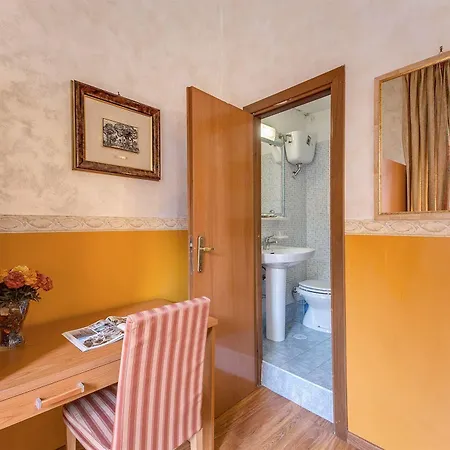 Aquarium Hotel Rome
